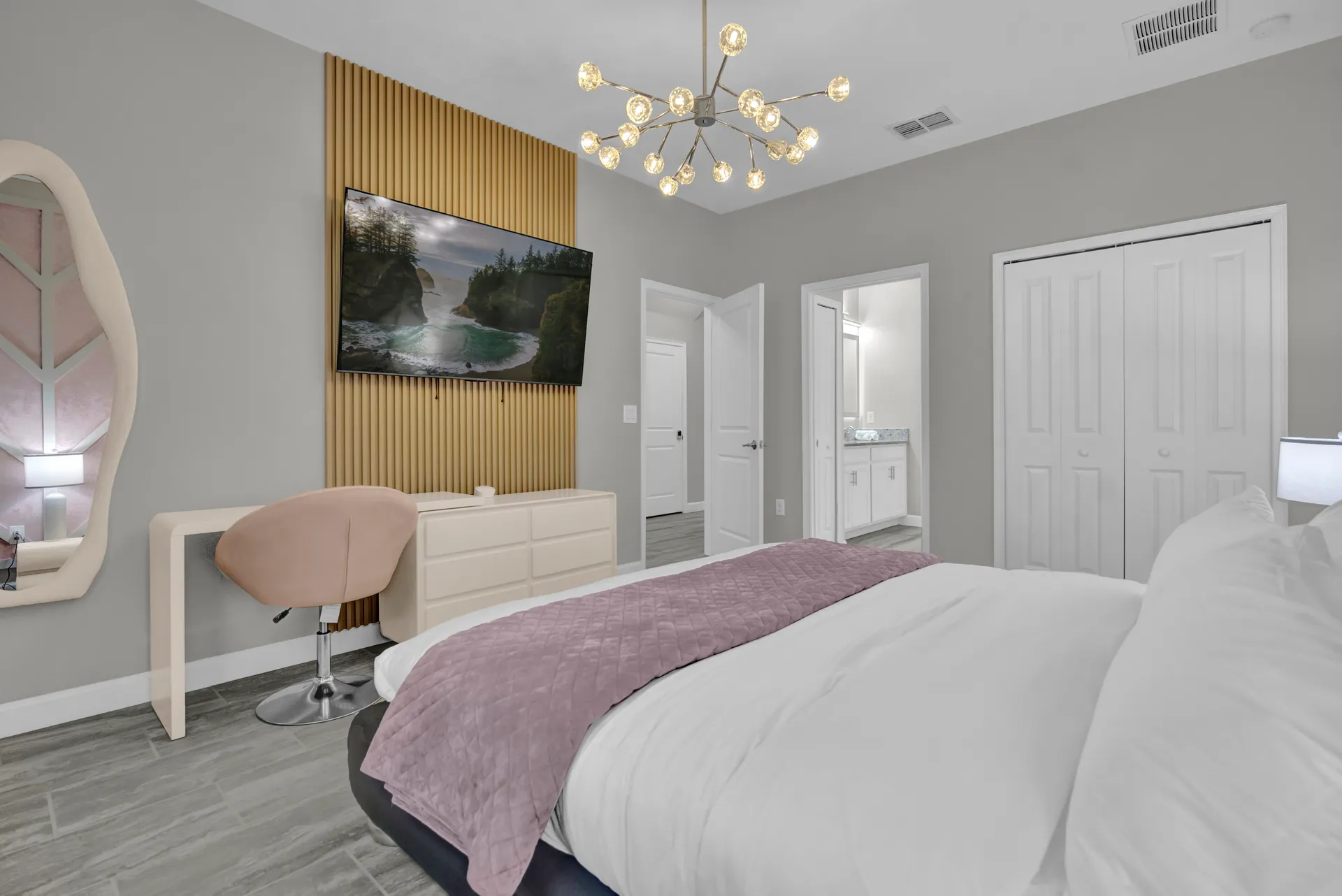 Primary Suite at the luxury villa